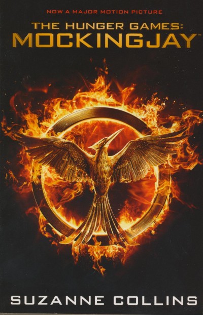 Suzanne Collins - The Hunger Games: Mockingjay