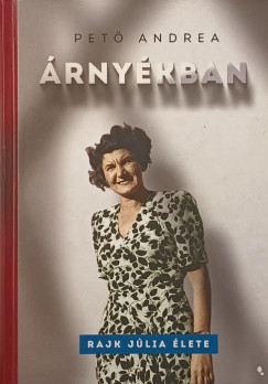 Pet Andrea - rnykban