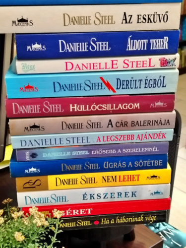 Danielle Steel - ---