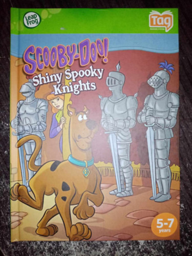 Duendes del Sur Gail Herman (illustrator) - Scooby-Doo!: Shiny Spooky Knights 5-7 years (Internet connection required for audio download)