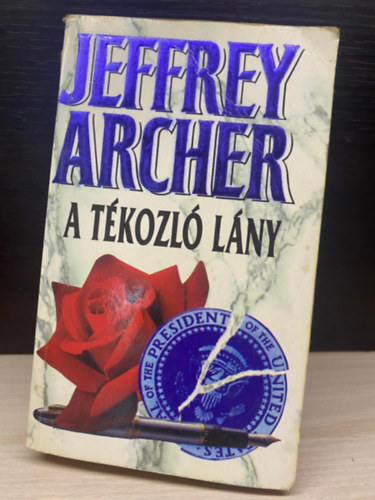 Ford.: Upor Lszl Jeffrey Archer - A tkozl lny (The Prodigal Daughter)