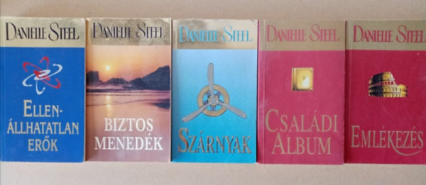 Danielle Steel - Danielle Steel knyvcsomag (5db) Ellenllhatatlan erk, Biztos menedk, Szrnyak, Csaldi album, Emlkezs