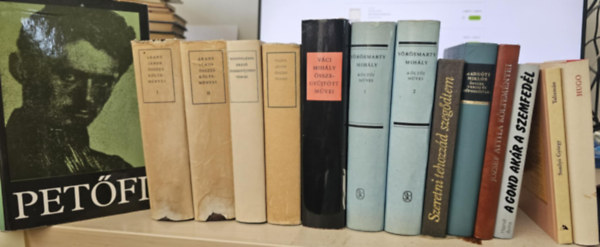 Arany Jnos, Vajda Jnos, Kosztolnyi Dezs, Vci Mihly, Vrsmarty Mihly, Victor Hugo, Somly Gyrgy, Hajnal Anna, Jzsef Attila, Radnti Mikls Petfi Sndor - 12db-os versgyjtemny, KNYVMENT AJNLAT: Petfi Sndor sszes kltemnyei+ Arany Jnos sszes I-II+ Vajda Jnos sszes+ Kosztolnyi Dezs sszes+ Vci Mihly sszegyjttt mvei+ Vrsmarty Mihly klti mvei I-II+ Vi