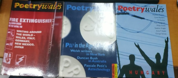 Robert Minhinnick - Poetry Wales Volume 37: number 1, + 3, + 4 (3 lapszám)(Seren Books)