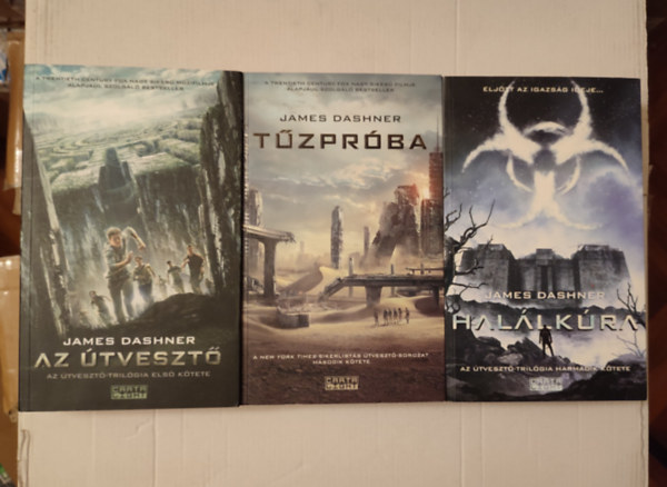 James Dashner - tveszt trilgia I-III. (Az tveszt + Tzprba + Hallkra)