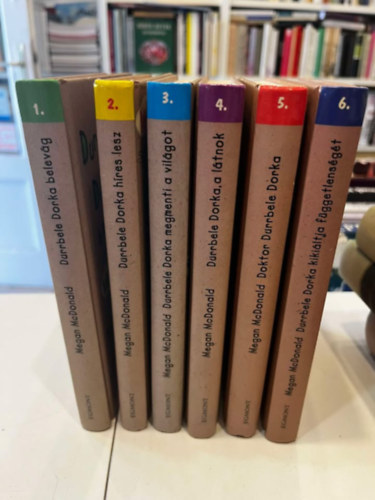 Megan McDonald - ---