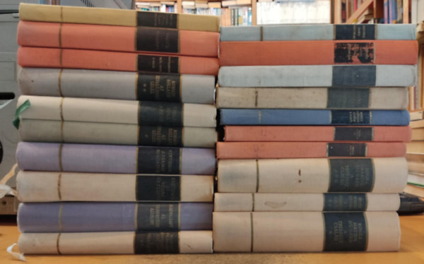 Prosper Mrime, George Sand, Maupassant, Colette, Antoine de Saint-Exupry, Robert Merle, Francois Mauriac, Roger Martin Du Gard, Balzac, Zola, Stendhal, Romain Rolland Vercors - 20 db francia klasszikus: Az elvarzsolt llek; A prmai kolostor; Vrs s fekete; Az ismeretlen asszony; Elveszett illzik/A kalandor; A pnz; A Thibault csald I-III.; Viperafszek s ms regnyek