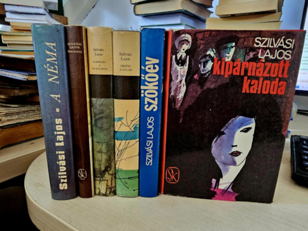 Szilv�si Lajos - 6db Szilv�si k�tet, K�NYVMENT� AJ�NLAT: A n�ma+ Hozom�ny+ Alb�rlet a S�p utc�ban+ �rd�g a falon+ Sz�k��v+ Kip�rn�zott kaloda