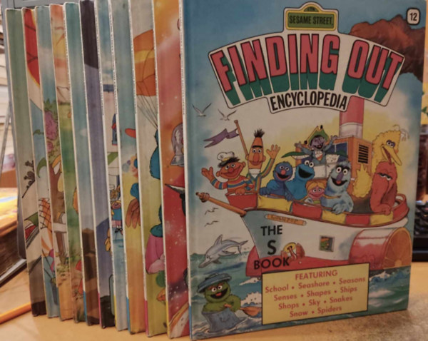 11 db Sesame Street Finding Out Encyclopedia