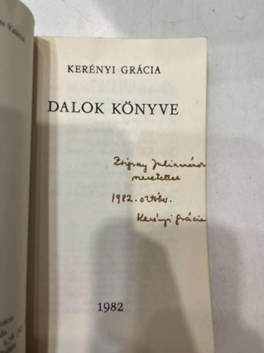 Ker�nyi Gr�cia - Dalok k�nyve - DEDIK�LT!