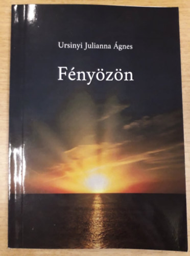 Ursinyi Julianna �gnes - F�ny�z�n
