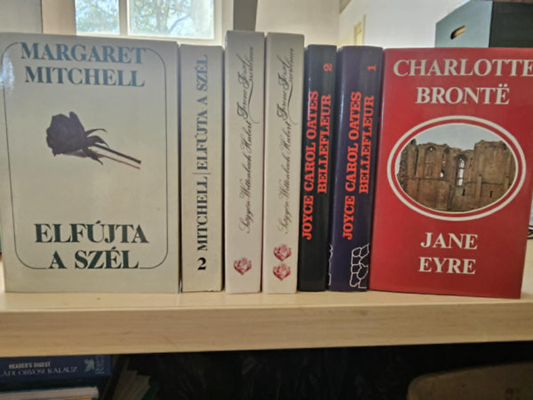 Szőgyén-Wittenbach Hubert, Joyce Carol Oates, Charlotte Brontë Margaret Mitchell - Elfújta a szél I-II+ Ferenc József szerelmei I-II+ Bellefleur I-II+ Jane Eyre