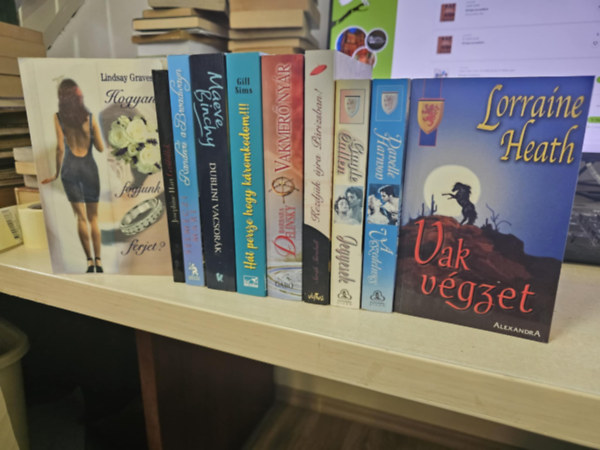 Josephine Hart, Maeve Binchy, Gill Sims, Barbara Delinsky, Sarah Turnbull, Gayle Callen, Danelle Harmon, Lorraine Heath Lindsay Graves - 10db romantika, K�NYVMENT� AJ�NLAT: Hogyan fogjunk f�rjet?+ Gy�l�llek+ Randev� a Broadwayn+ Dublini vacsor�k+ H�t persze hogy k�romkodom+ Vakmer� ny�r+ Kezdj�k �jra P�rizsban+ Jegyesek+ A veszedelmes+ Vak v�gzet