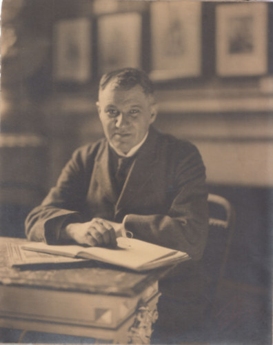 Hevesi Sndor (1873-1939) rendez, mfordt fotja (szignlt)