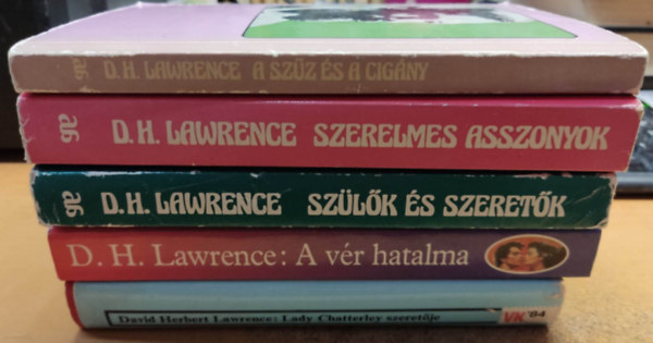 D. H. Lawrence - 5 db D. H. Lawrence reg�ny (c�mek a term�kle�r�sban, saj�t fot�)