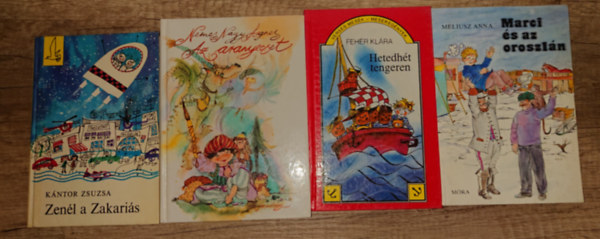 K�ntor Zsuzsa, M�liusz Anna, Nemes Nagy �gnes Feh�r Kl�ra - 4 klasszikus magyar mesek�nyv: Hetedh�t tengeren, Zen�l a Zakari�s, Marci az oroszl�n, Az aranyecset