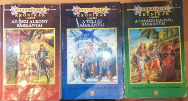 Tracy Hickman Margaret Weis - 3 db DragonLance krnikk: 1. - 3. :Az szi alkony srknyai + A tli j srknyai + A tavaszi hajnal srknyai