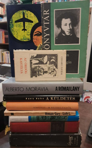 Robert Merle, Alberto Moravia, Stendhal, Romain Gary, Nathaniel Hawthorne, Charlotte Brontë Cesare Pavese - 10 db-os világirodalmi KÖNYVMENTŐ AJÁNLAT: Az ördög kastélya, Anyegin, Madrapur, A római lány, A küldetés, A szerelemről, A hétormú ház, Vörös és fekete - A pármai kolostor, Shirley