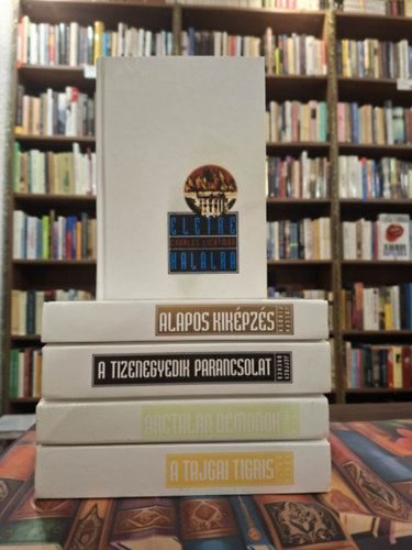 Joseph Finder, Jeffry Archer, John Connolly, Robin White Charles Lichtman - 5 db k�tet a Vil�gsikerek sorozatb�l, K�NYVMENT� AJ�NLAT: �letre-hal�lra, Alapos kik�pz�s, A tizenegyedik paracsolat, Arctalan d�monok, A tajgai tigris