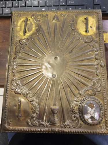 Egyh�zi �szl�v nyelven �r�dott Szent Evang�lium (1800-as �vekb�l)