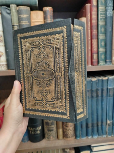 Istanbul Maarif Kitaphanesi Kur�ni Keriym - Isztambuli Oktat�si K�nyvt�r - Kor�n - t�r�k nyelven