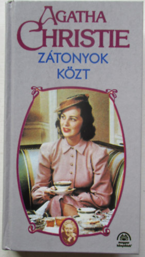 Agatha Christie - Ztonyok kzt