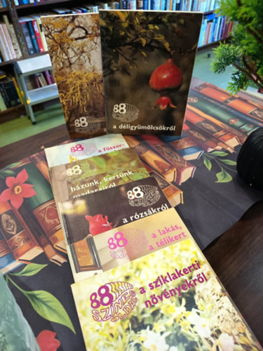 Wertán Zsolt-Rátz Ilona, Lelkes Lajos (szerk.), Ács Emőke, dr. Velich István, Dénes János, Galambosi B. -Wenszky B., Dr. Schmidt Gábor - 88 színes oldal könyvcsomag 7 darabos KÖNYVMENTŐ AJÁNLAT: 88 színes oldal a sziklakerti növényekről, 88 színes oldal a lakás, a télikert és az üvegház növényeiről, 88 színes oldal a rózsákról, 88 színes oldal a déligyümölcs