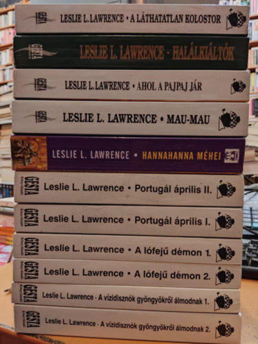 Lőrinc L. László (Leslie L. Lawrence) - 11 db Leslie L. Lawrence: A láthatatlan kolostor; Halálkiáltók; Ahol a Pajpaj jár; Mau-Mau; Hannahanna méhei; Portugál április I-II.; A lófejű démon 1-2.; A vízidisznók gyöngyökről álmodnak 1-2.