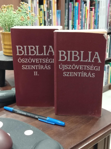 Szent István-Társulat - A biblia-ószövetségi és újszövetségi szentírás