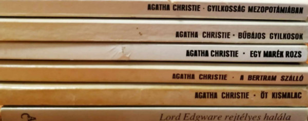 6 db Agatha Christie knyv