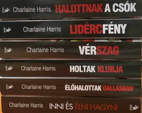 Charlaine Harris - True Blood 1-6. ktet