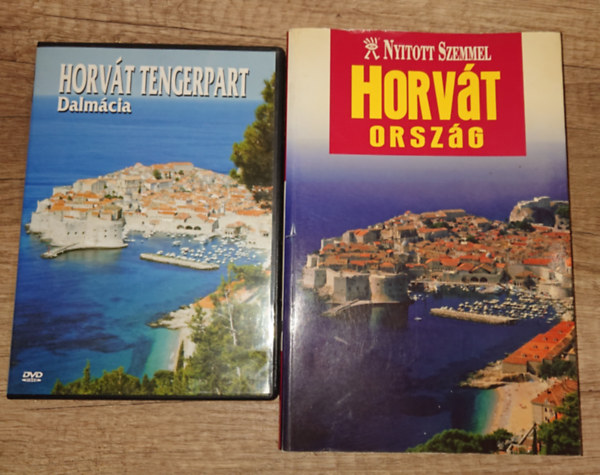 Horvátország útikönyv (Nyitott szemmel) + Horvát tengerpart - Dalmácia DVD