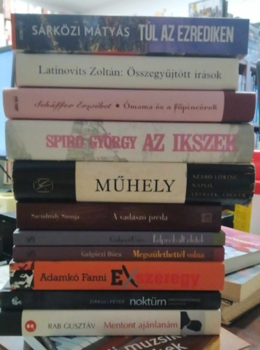 Latinovits Zolt�n, Sch�ffer Erzs�bet, Spir� Gy�rgy, Szab� L�rinc, Galg�czi D�ra, Adamk� Fanni, Rab Guszt�v, Zirkuli P�ter S�rk�zi M�ty�s - 11 db-os K�NYVMENT� AJ�NLAT, sz�pirodalom: T�l az ezrediken+ �sszegy�jt�tt �r�sok+ �mama �s a f�pinc�rek+ Az Ikszek+ M�hely+ A vad�sz� pr�da+ Felpr�b�lt �letek+ Megsz�lethett�l volna+ Exszeregy+ Nokt�rn+ Mentont aj�nlan�m