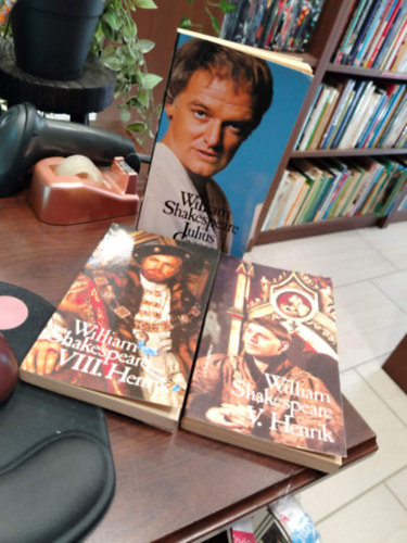 Shakespere - K�NYVMENT� AJ�NLAT, MINI 3 db. Shakespeare m�vek. VIII. Henrik, V. Henrik, Julius Caesar