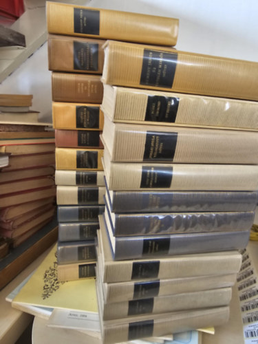 Janus Pannonius, Heltai Gspr Pzmny Pter - Kemny Jnos Bornemissza Pter - Mricz Zsigmond, Juhsz Gyula, Dry Tibor, Kazinczy Ferenc, Pterfy Jen, Illys Gyula, Bethlen Mikls - 23db a Magyar remekrk sorozatbl, KNYVMENT AJNLAT: Pzmny Pter mvei+ Magyarorszgi humanistk+ Heltai Gspr s Bornemissza Pter mvei+ Magyar gondolkodk 17. szzad+ Magyar kltk 18. szzad+ Magyar drmark 16-18.