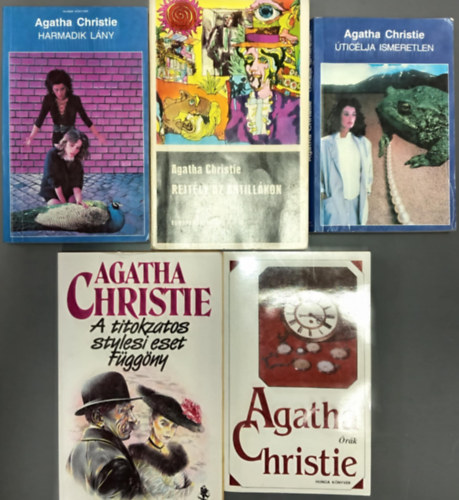 Agatha Christie - (5db) Agatha Christie krimi knyvcsomag: Harmadik lny / Rejtly az Antillkon / ticlja ismeretlen / A titokzatos stylesi eset - Fggny (Poirot utols esete) / rk