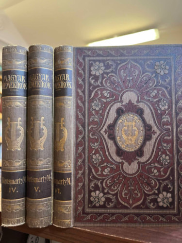 3 db a Magyar Remek�r�k sorozatb�l : V�r�smarty Mih�ly munk�i IV. V. VI.