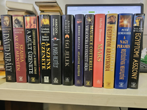 Knight C.-Lomas R., Hancock, Graham-Bauval, Robert, Adrian Gilbert, Herbie Brennan, Maurice Cotterell, Joyce Tyldesley, Peter Lemesurier, Hilary Wilson Jonathan Kirsch - 12db-os KNYVMENT AJNLAT: Dvid kirly+ Szajha az t mentn+ A mlt zenete+ A szfinx zenete+ A mars-rejtly+ gi jelek+ Atlantisz rejtlye+ Viracocha elveszett srja+ Mars+ Egyiptom aranykora+ A nagy piramis rejtlynek megfejts