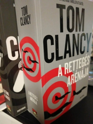 Tom Clancy - 2 db Tom Clancy kötet: A rettegés arénája+Krízis
