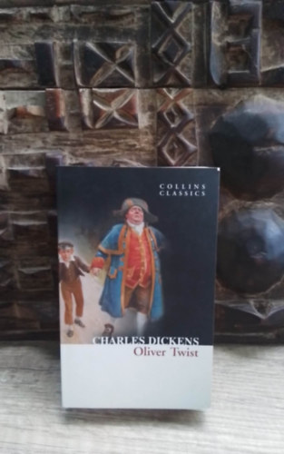 Charles Dickens - Oliver Twist - Collins Classics