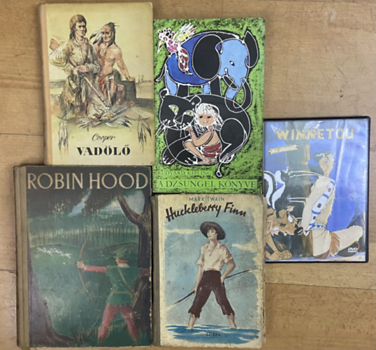 Mark Twain, Cooper Rudyard Kipling - 4 db klasszikus ifj�s�gi reg�ny + 1 db aj�nd�k DVD - Robin Hood, A dzsungel k�nyve, Huckleberry Finn, Vad�l�, Winnetou - Az �lserif
