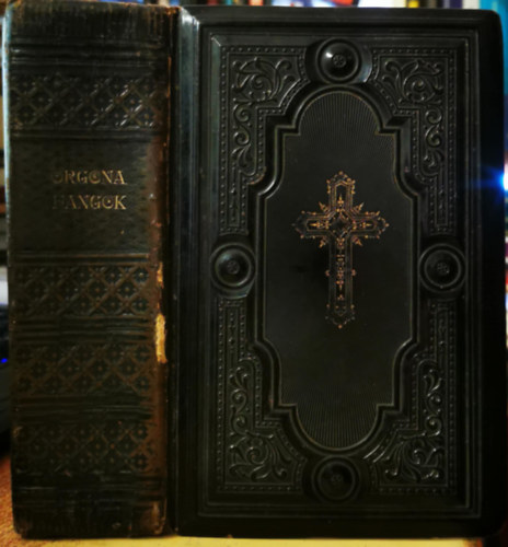 Orgonahangok - Legteljesebb és legnagyobb énekeskönyv 900 énekkel. A római kat. hívek használatára.