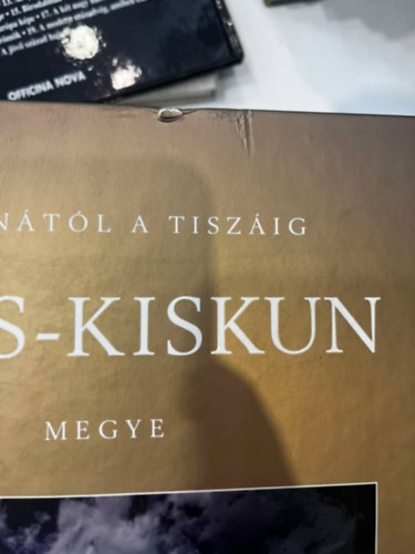 V. Sti va  (szerk.) - A Duntl a Tiszig - Bcs-Kiskun megye fotalbum
