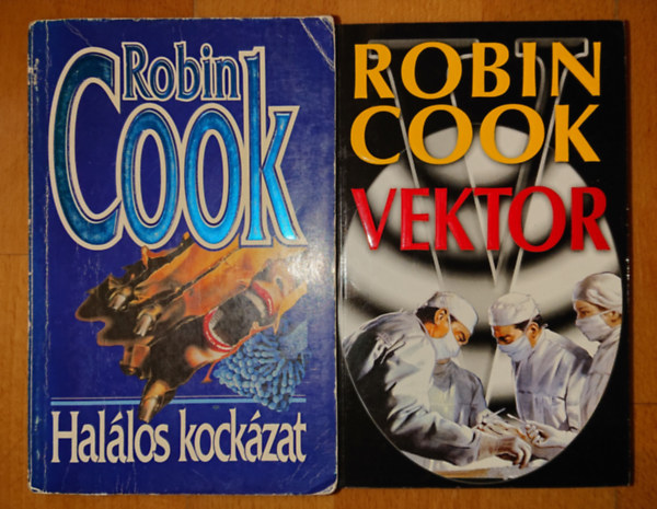 Robin Cook - 2 reg�ny Robin Cookt�l: Vektor + Hal�los kock�zat
