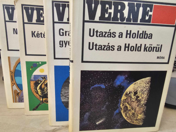 Jules Verne Verne Gyula - 4 db Verne regny - Nemo kapitny + Ktvi vakci + Grant kapitny gyermekei + Utazs a Holdba, Utazs a Hold krl