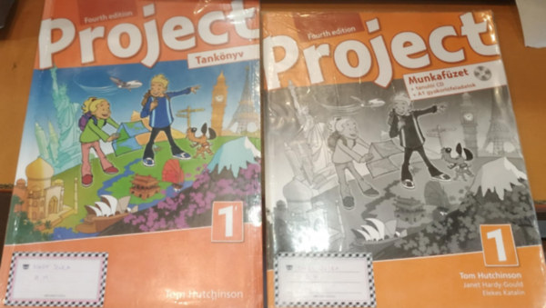 Tom Hutchinson, Janet Hardy-Gould, Elekes Katalin - 2 db Project 1 Fourth Edition: Tanknyv (OX-4022613) + Munkafzet (OX-4764902)