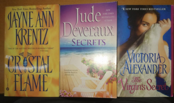 Jude Deveraux, Victoria Alexander Jayne Ann Krentz - Crystal Flame + Secrets + The Virgin's Secret (3 ktet)