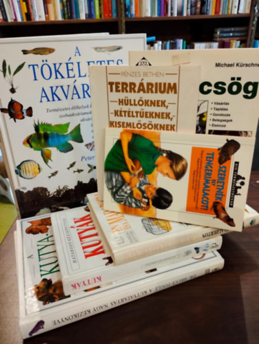 Dr. Bruce Fogle, David Alderton, Michael Kürschner, Dr. Pénzes Bethen, Pénzes Bethen, Jean Cuvelier Peter W. Scott - Hobbiállatok könyvcsomag 7 darabos KÖNYVMENTŐ AJÁNLAT: A tökéletes akvárium, A kutyatartás nagy kézikönyve (Nélkülözhetetlen gyakorlati útmutató), Kutyák - Határozó kézikönyvek, Én és a madaraim, A hörcsög, Terrárium hüllő
