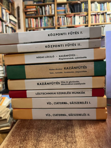 8 db m�szaki k�nyv az Ipari Szakk�nyvt�r sorozatb�l