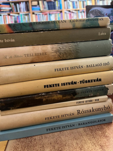 Fekete István - Fekete István könyvcsomag: Rózsakunyhó + Barangolások + Vuk + HU + Tüskevár + Ballagó idő + Téli berek + Lutra + Csí és más elbészélések +